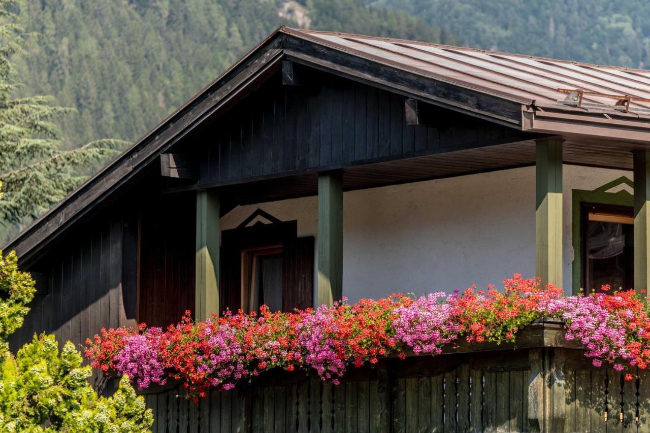 Suite Italy Pinzolo Due Giustino Zewnętrze zdjęcie
